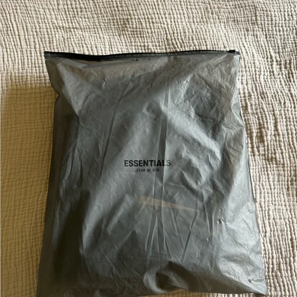 Essentials Black Sweatpants Comfortable Joggers - Picture 6 of 6